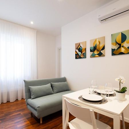 Appartamento The Apulian Loft Bari - Via Celentano Esterno foto