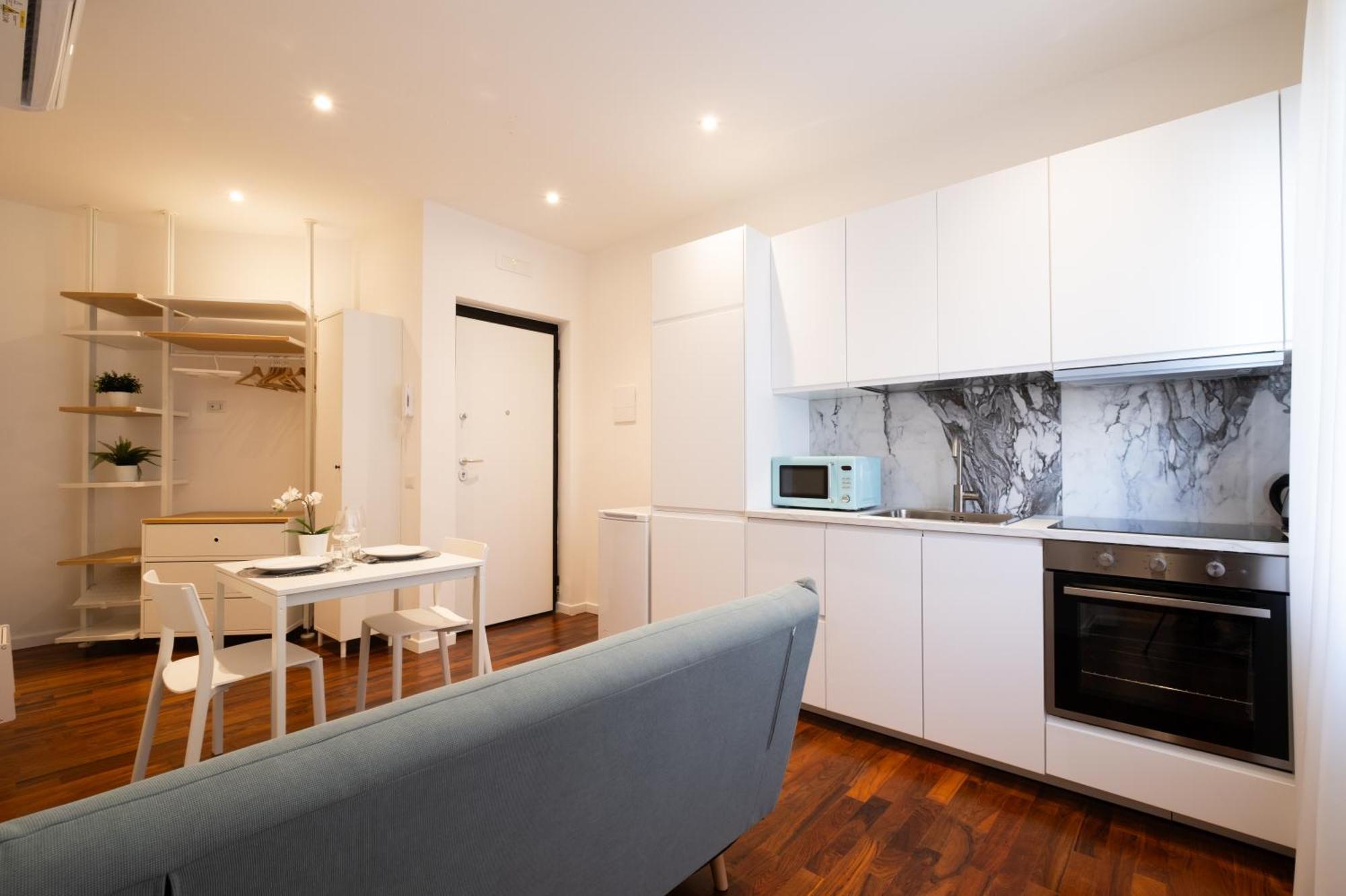Appartamento The Apulian Loft Bari - Via Celentano Esterno foto